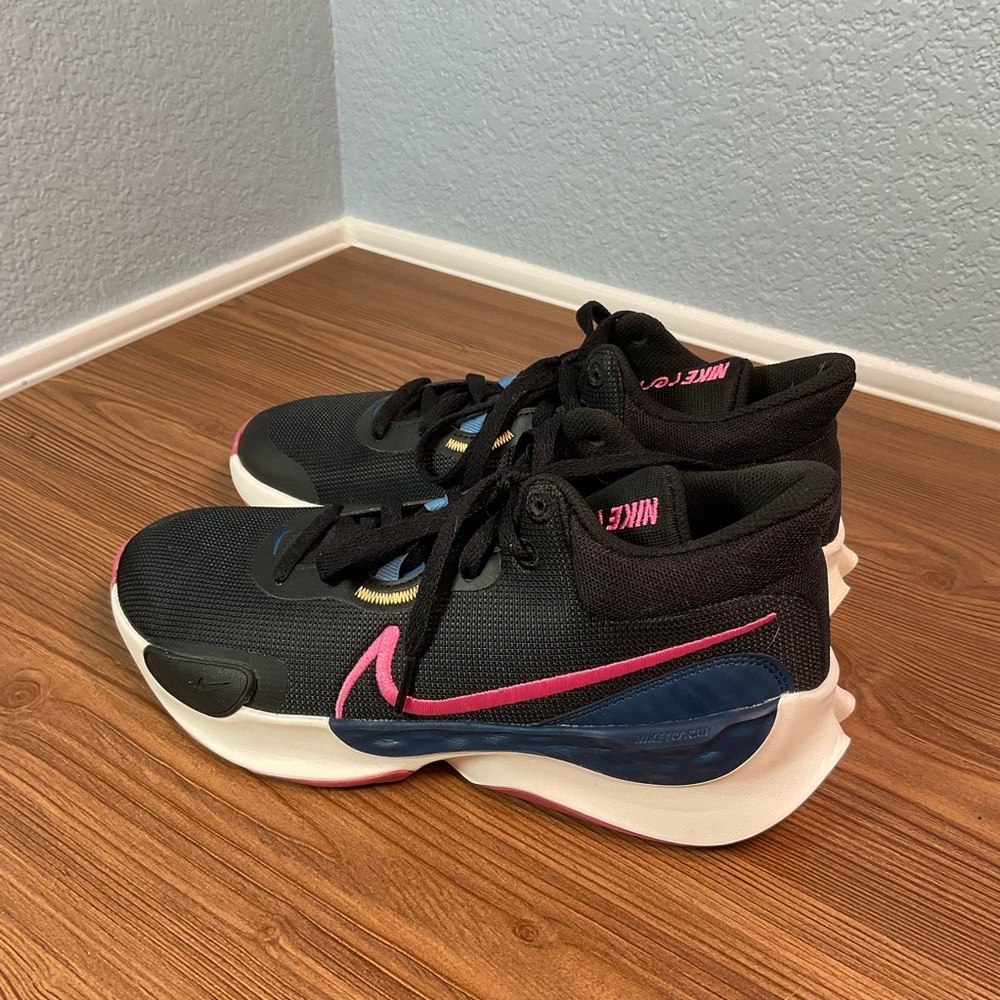 Nike Air Max Impact Basketball Shoes Black Pink Blue Women’s Sneakers size 8